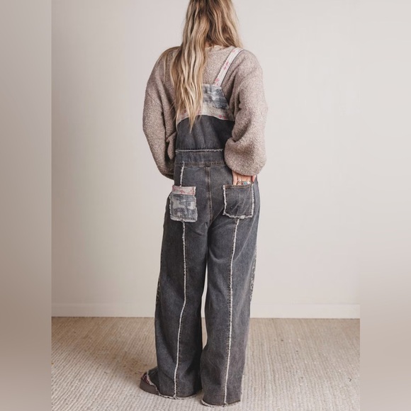 NWT POL Patchwork Leopard Print Floral Camo Patch Boho Overalls - Picture 5 of 14